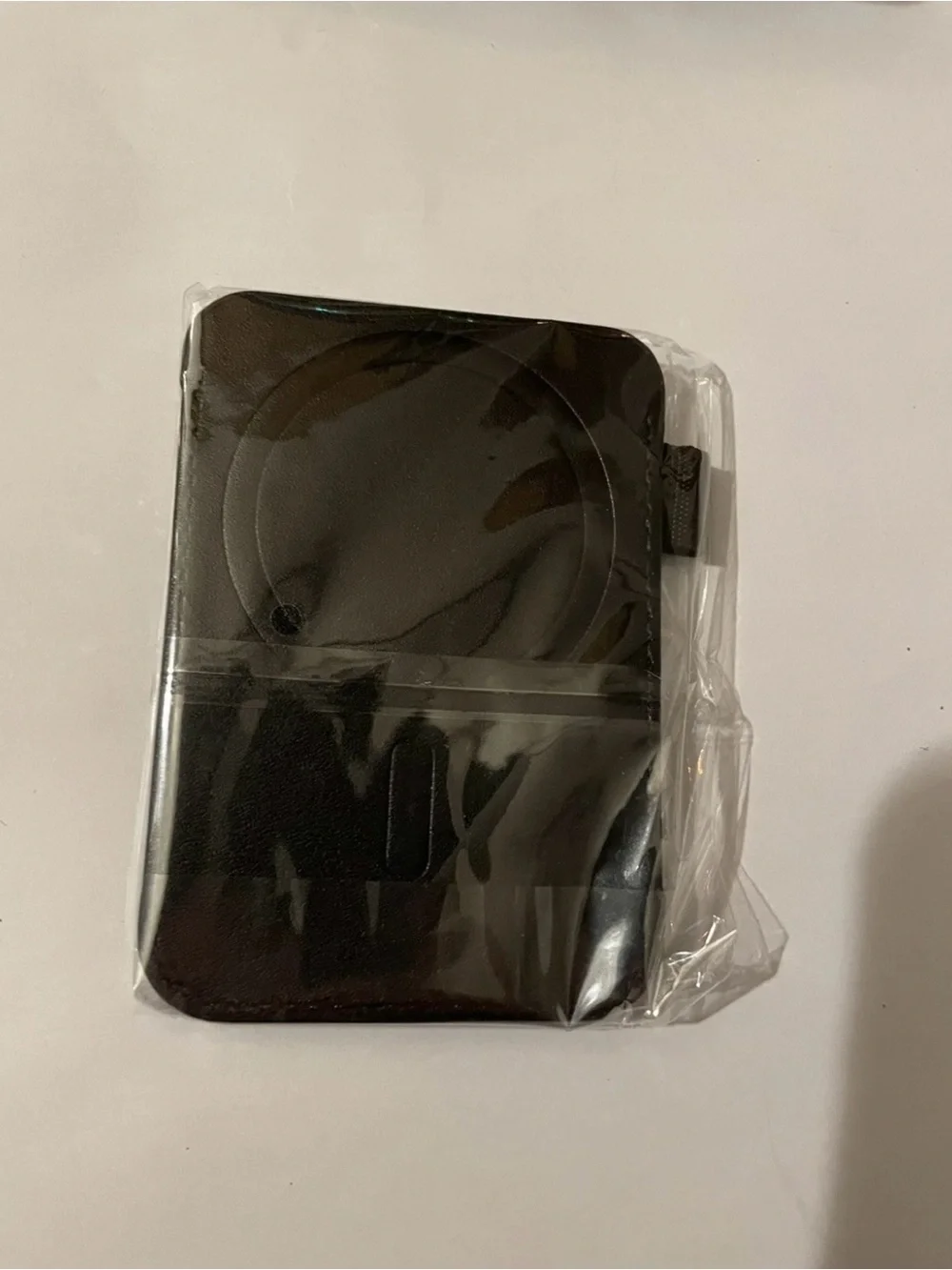 Black magnetic card wallet